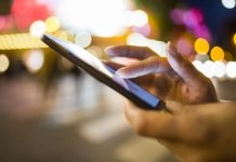 South Africans told to ‘play online’ during lockdown